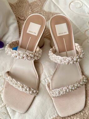 Dolce Vita Pearl Embellished Pearl Sandals